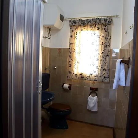 Yellow House Apartment Licata